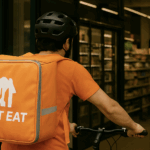 Carrefour se sube al reparto exprés en Palma con Just Eat