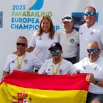 Equipo del Club de Vela del Port d'Andratx posa tras el triunfo en el europeo