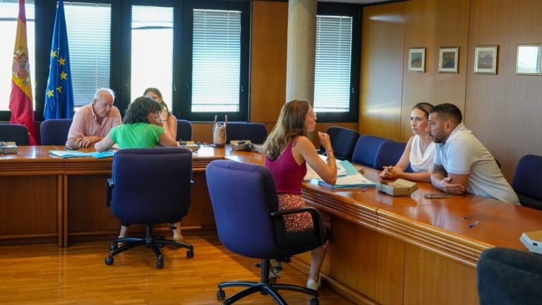 Comienza la firma de contratos de los adjudicatarios de las VPOs de Santa Ponça