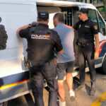 detenido falsedad documental