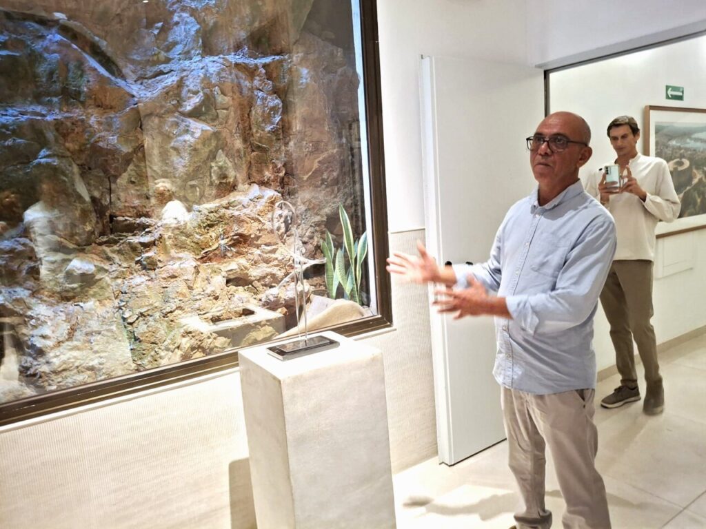 exposicion solidaria pollen&ccedil;a (1)
