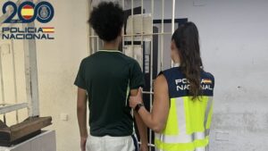 Sucesos. Un detenido por asaltar a personas de edad avanzada para robarles las cadenas de oro mediante tirón en Palma
