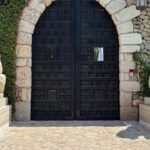 El Museo Sa Bassa Blanca instala en su entrada dos imponentes réplicas del León de Pireo