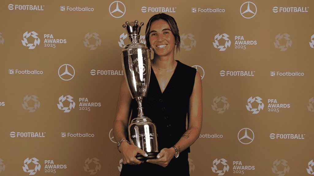 mariona caldentey mejor jugadora premier 2025