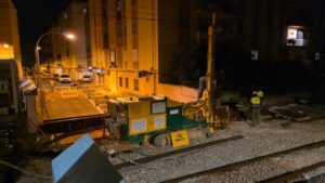 Las obras en el paso elevado de Verge de Lluc obligan a modificar los horarios de los trenes durante casi dos semanas