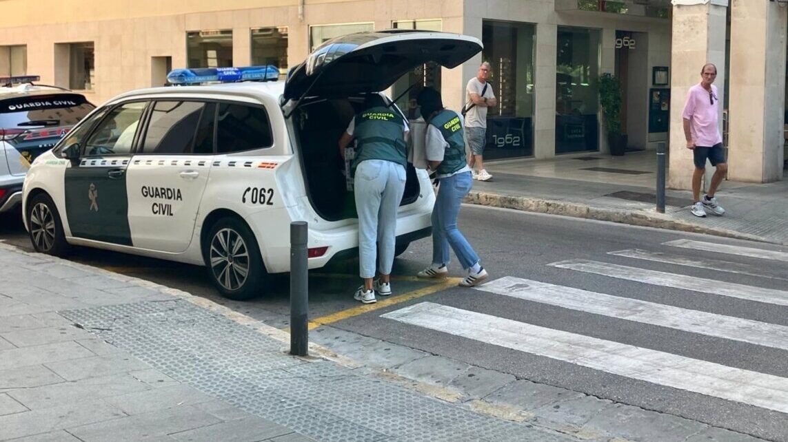 Un inspector de la Policía, entre los detenidos en la operación contra el blanqueo en Mallorca