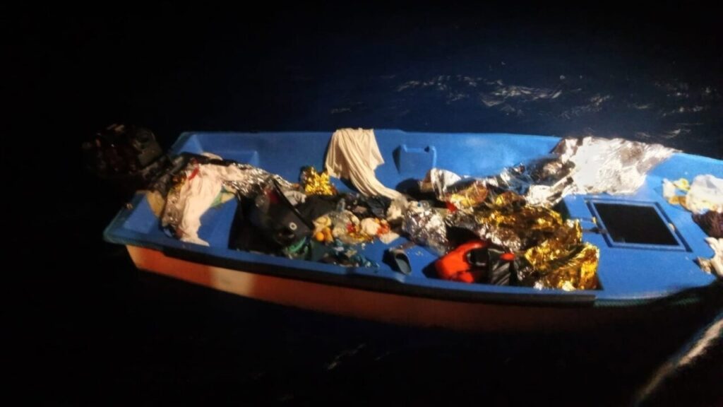 Suspendida la búsqueda de los 15 migrantes desaparecidos en Cabrera y al sur de Mallorca
