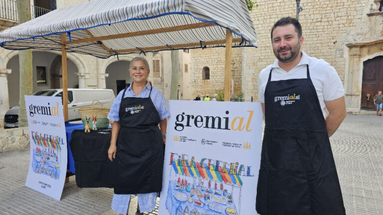 Alaró celebra la Feria Gremial con más de 80 puestos de artesanos