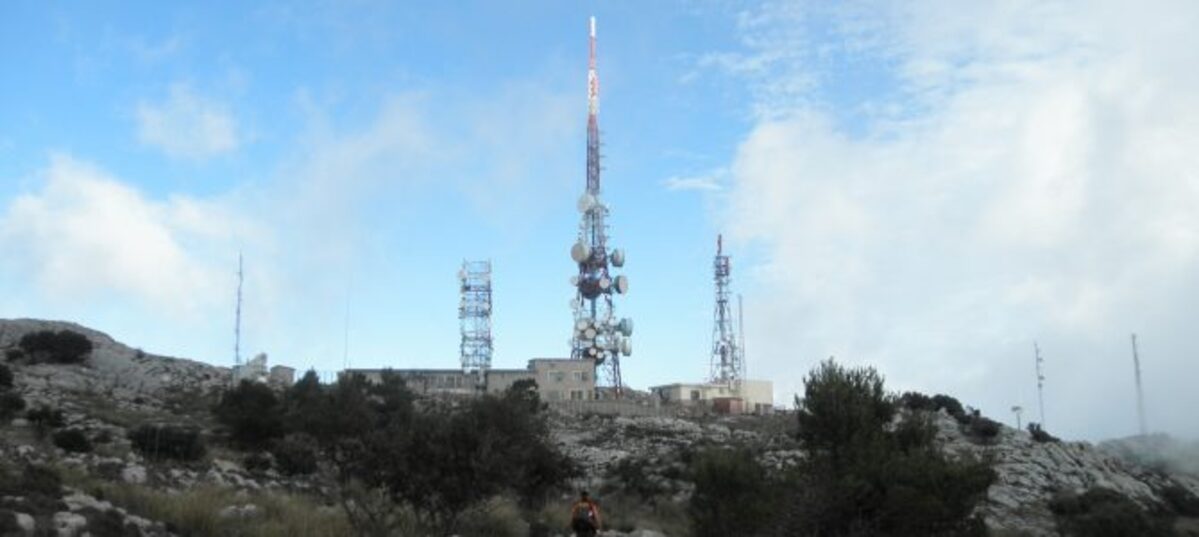 Alfabia antenas