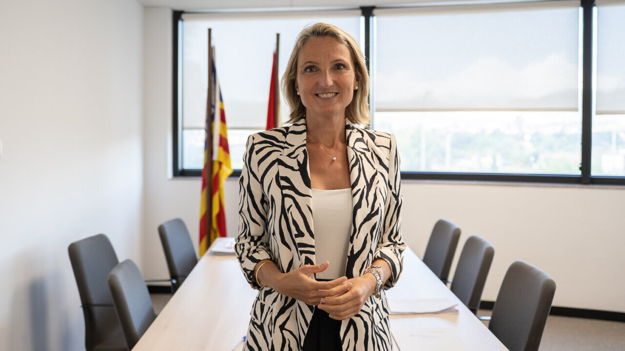 Cati Cabrer: &ldquo;AENA debe escuchar m&aacute;s, la seguridad laboral nos tiene preocupados&rdquo;