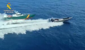 La Fiscalía alerta del "espectáculo lamentable de las narcolanchas" y del tráfico de migrantes y drogas desde Argelia