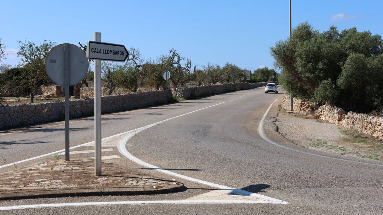 Santany&iacute; invierte casi 900.000 euros en reasfaltar y se&ntilde;alizar el Cam&iacute; de Cala Llombards