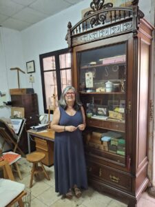 Paula Gutiérrez posa en su estudio