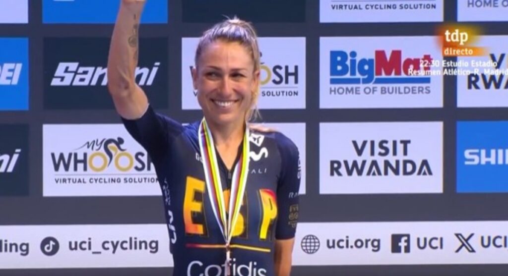 Podium Mavi