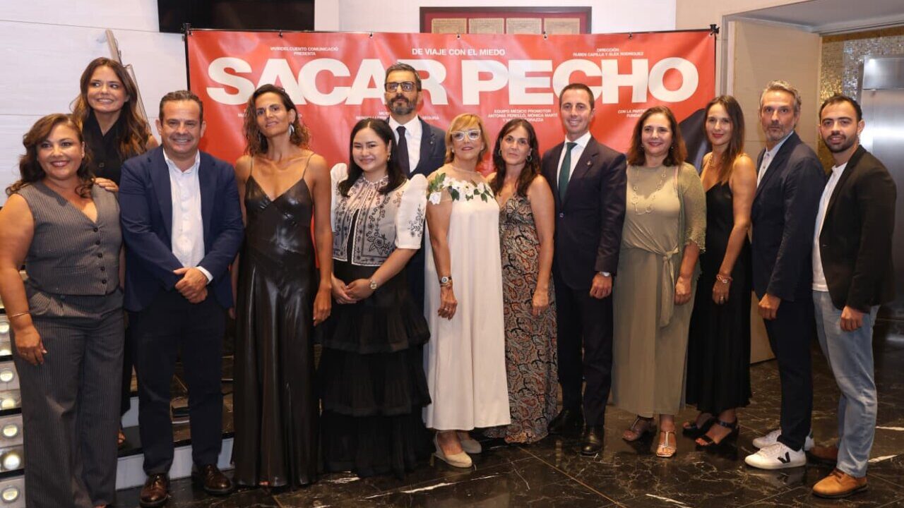 SACAR PECHO TEATRE PRINCIPAL