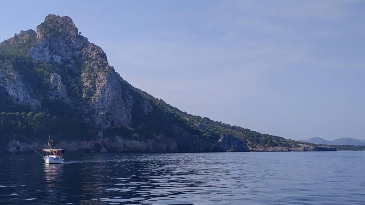 Multa de hasta 60.000 euros por pescar en una zona protegida de Mallorca