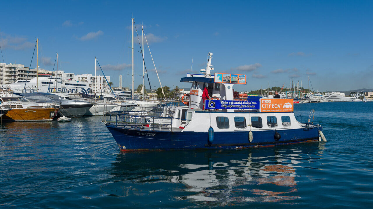 TUI y una UTE pugnan por gestionar el nuevo Bus Nàutic del puerto de Palma