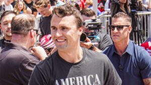 Charlie Kirk, líder conservador de Estados Unidos, asesinado a tiros en un acto universitario en Utah