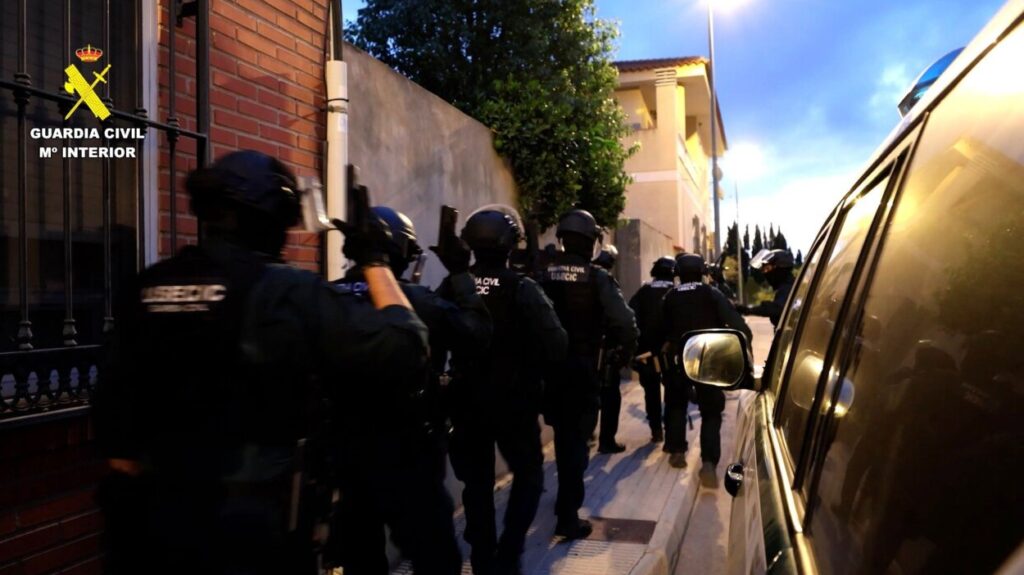 Siete detenidos en Alicante por estafas bancarias de más de 100.000 euros con víctimas en Baleares