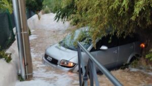 Esto debes hacer si tu vivienda o tu coche sufren daños por lluvias torrenciales