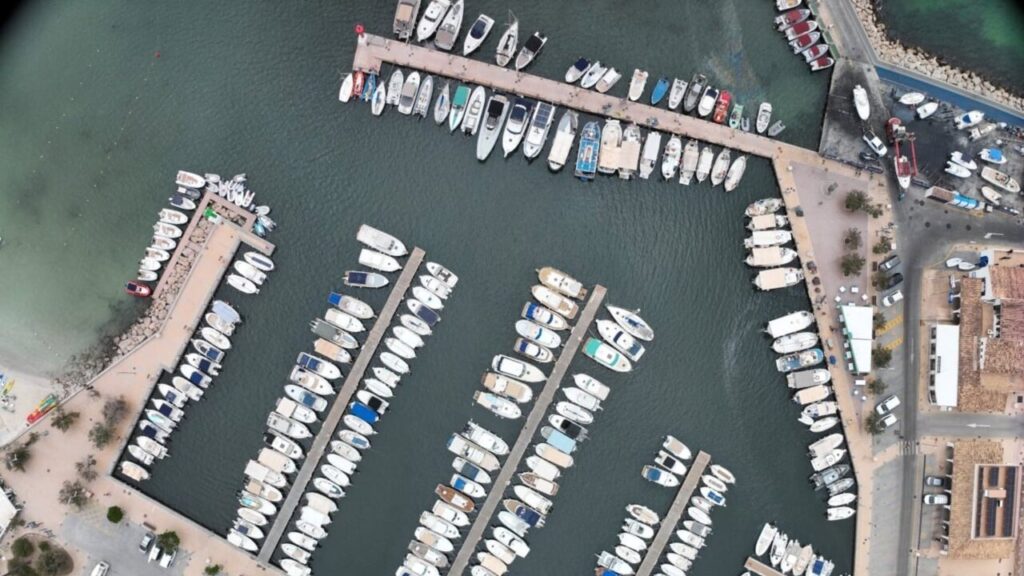 PortIB aprueba la reparación de los pantalanes y del muelle de ribera en el puerto de la Colònia de Sant Jordi