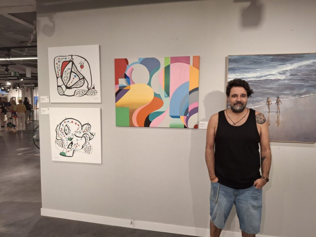 visitando exposiciones de la Nit de l'Art 14