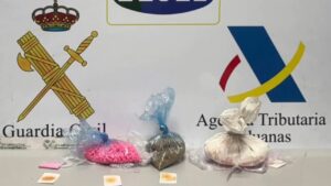 Pillados con éxtasis, ketamina, MDMA y cocaína rosa cuando desembarcaban en el puerto de Palma