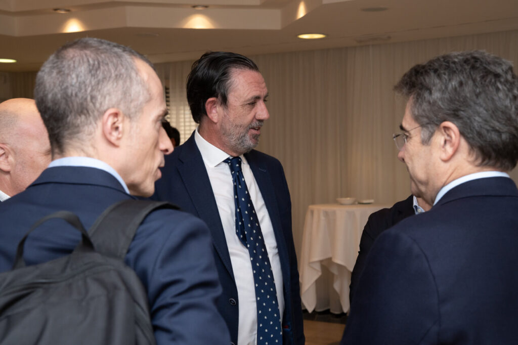 Reunión de profesionales en ciberseguridad en Mallorca