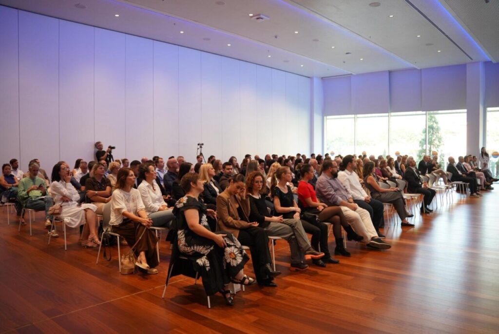 Asistentes a la jornada sobre conectividad turística en Mallorca