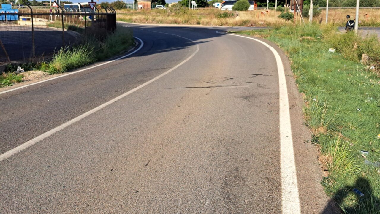 Carretera en Mercapalma donde ocurrió un accidente mortal.