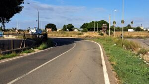 Vista de la rotonda donde ocurri&oacute; un accidente mortal en Palma.