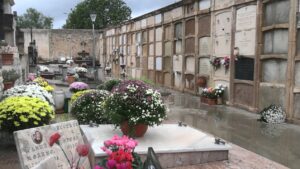 Dispositivo especial en los cementerios de Calvià para Tots Sants: horarios y reordenación del tráfico