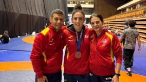 Carla Jaume con medalla de bronce en campeonato mundial de lucha