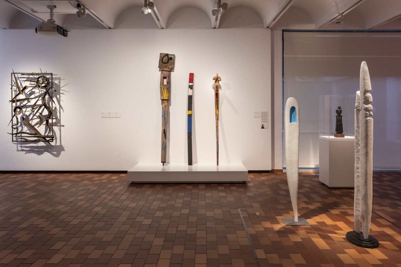 Obras de arte en la exposición de Miró y los Estados Unidos en Barcelona