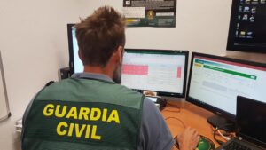 Tres detenidos en Mallorca por estafar medio millón de euros con falsas inversiones