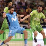 Jugadores compiten en un partido de futsal en Palma
