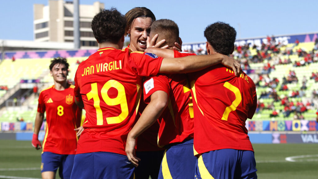 Jugadores de la selección española celebrando un gol en el Mundial Sub-20