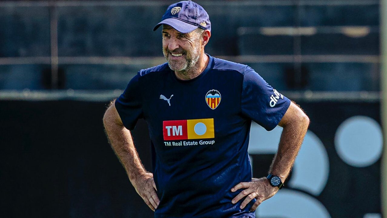 Muere Jos&eacute; Manuel Ochotorena, leyenda del Valencia y de la selecci&oacute;n espa&ntilde;ola
