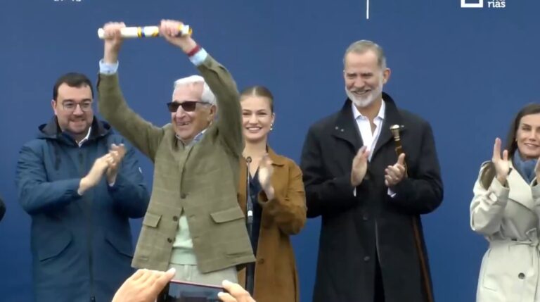 La princesa Leonor entrega el Premio al Pueblo Ejemplar en Valdesoto