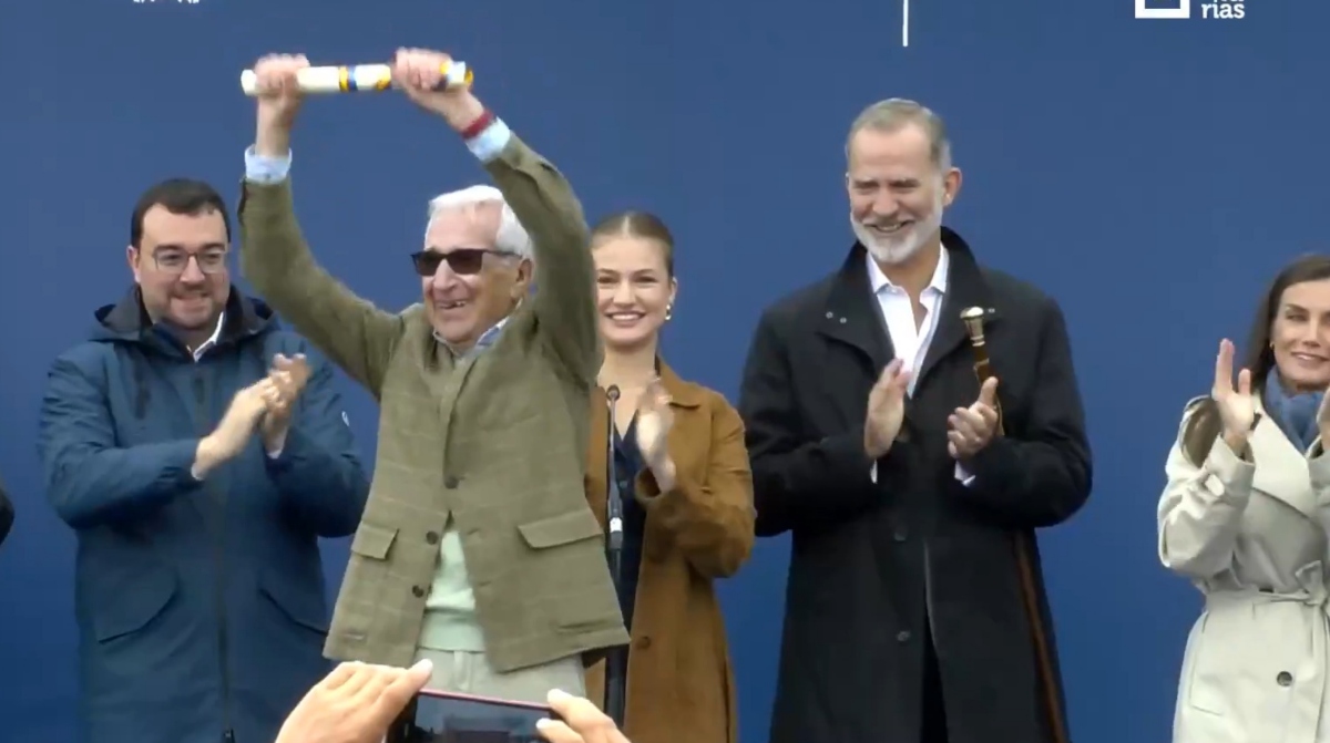 La princesa Leonor entrega el Premio al Pueblo Ejemplar en Valdesoto