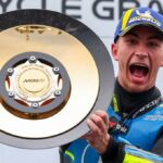 Raúl Fernández celebrando su victoria en MotoGP en Australia