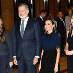 La reina Letizia y sus hijas en un evento en Oviedo
