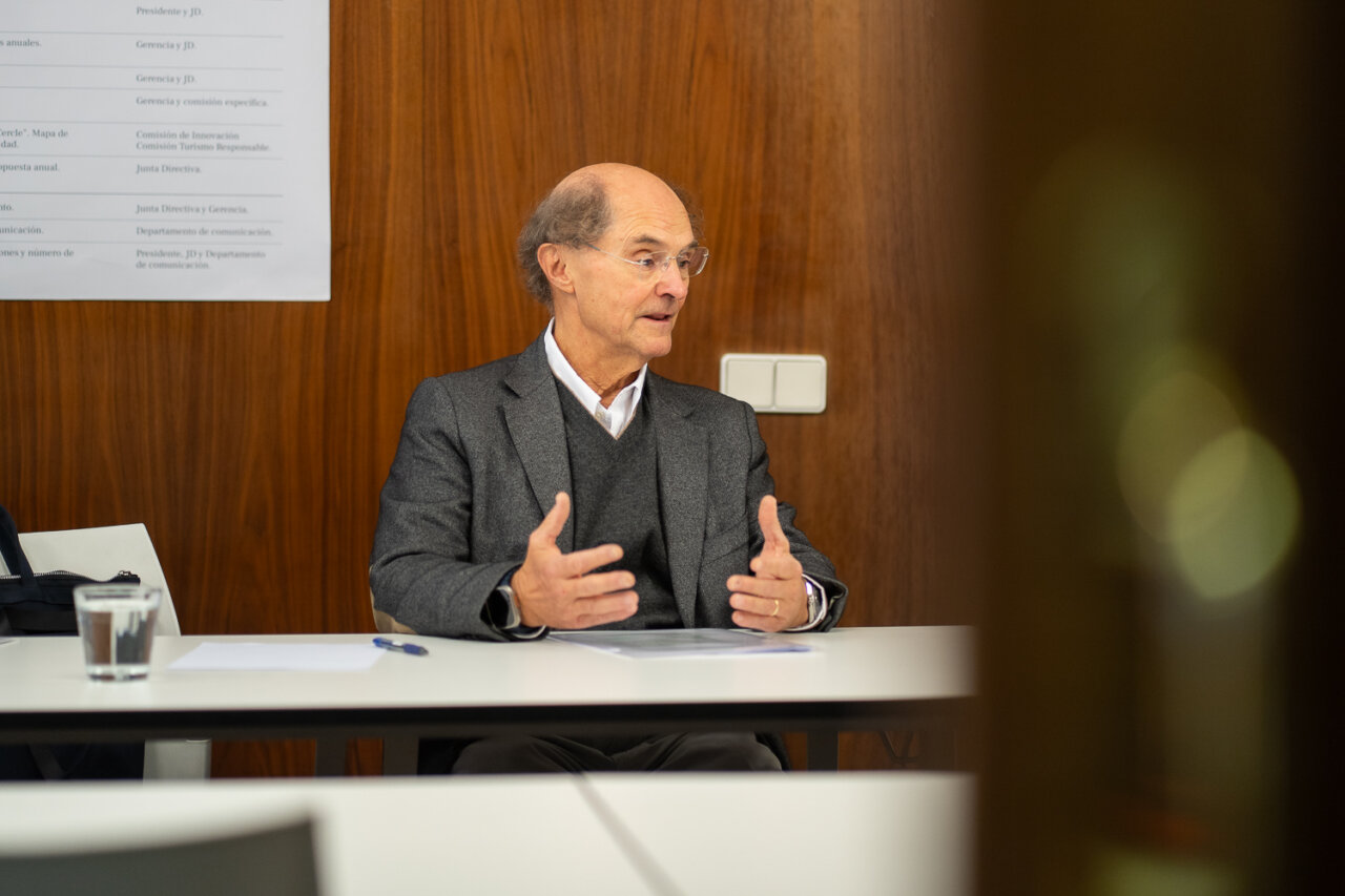 Lluis Quetglas durante una entrevista en el Circulo de Economia