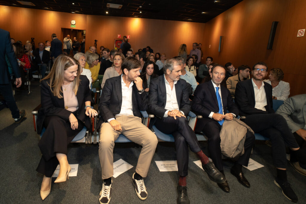 Asistentes en la ceremonia del Premio Mallorcadiaro Mateo Alemany.