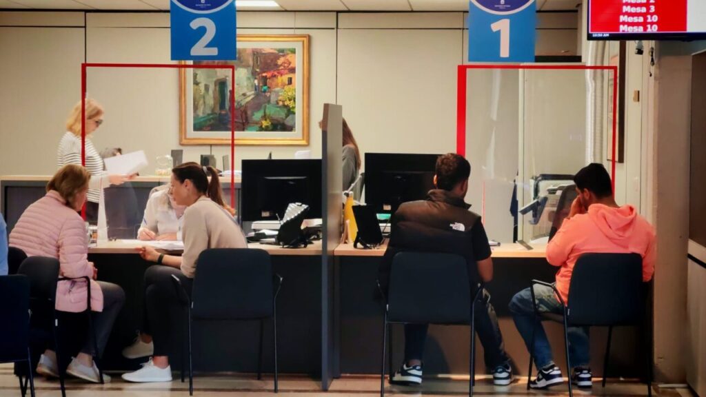 A partir del 17 de noviembre, las oficinas municipales de Calvià abrirán a las 08:30 horas, adelantando su horario habitual.