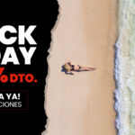 Mujer tomando el sol en la playa durante Black Friday