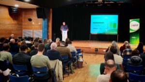 Presentaci&oacute;n en el foro t&eacute;cnico sobre gesti&oacute;n de espacios verdes en Calvi&agrave;