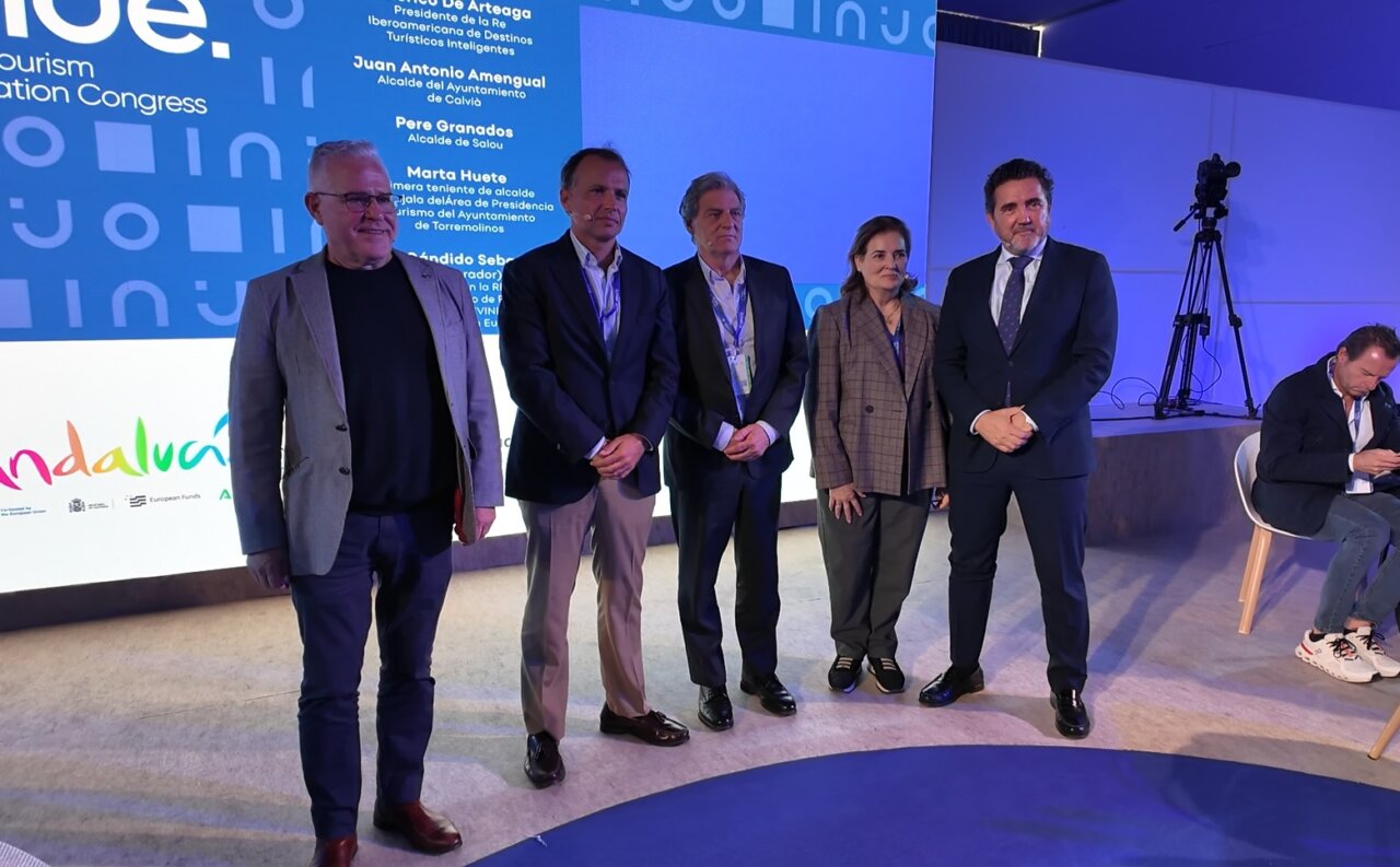 Participantes en el congreso de turismo azul en Almer&iacute;a