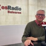Carlos Fuentes, delegado episcopal, en esRadio Baleares durante una entrevista.
