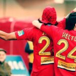 Jonás celebrando un gol con máscara de Spider-Man en 2007